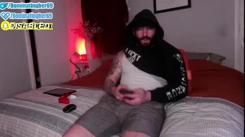 Snapshot of dominatingher69 chatting on February 12, 12:27 am dominatingher69 online show from February 12, 12:27 am