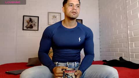 domincrodriguez_119 online show from October 7, 11:07 am