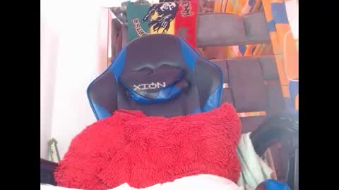 dominic751 online show from October 12, 7:35 pm