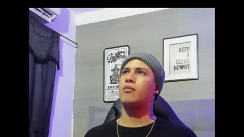 DOMI online show from February 28, 3:40 am