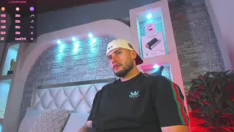 dominic de luca online show from October 3, 5:04 am