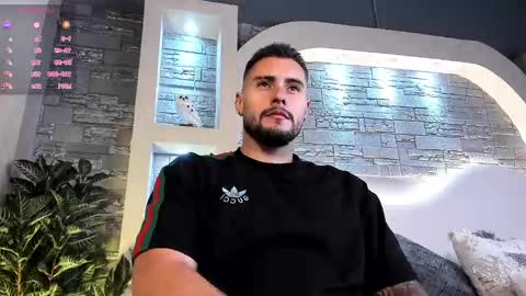 dominic de luca online show from November 19, 3:06 am