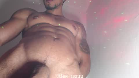 Snapshot of dominic_donnovan chatting on January 9, 7:48 pm DOMI online show from January 9, 7:48 pm