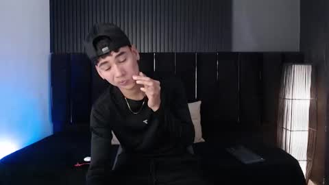 Dominic online show from March 24, 12:37 am