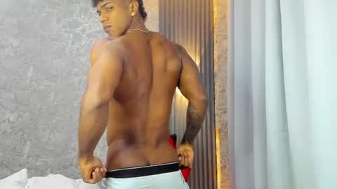 dominic_sg online show from July 22, 5:32 am