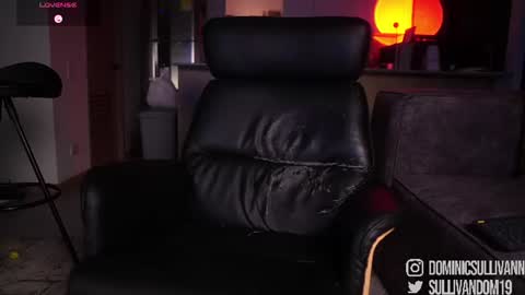 Snapshot of dominic_sullivan1 chatting on July 9, 12:48 am Dominic Sullivan online show from July 9, 12:48 am