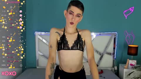 Dominic online show from December 9, 2:06 pm
