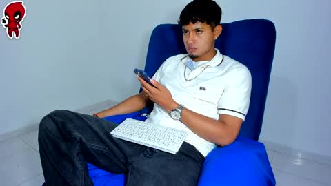 Snapshot of dominick_king chatting on April 16, 2:34 am Dominic online show from April 16, 2:34 am