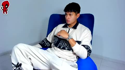 Snapshot of dominick_king chatting on April 19, 1:16 am Dominic online show from April 19, 1:16 am