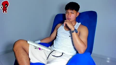 Snapshot of dominick_king chatting on May 26, 1:23 am Dominic online show from May 26, 1:23 am