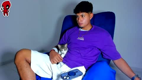 Snapshot of dominick_king chatting on May 27, 1:46 am Dominic online show from May 27, 1:46 am