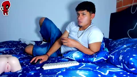 Snapshot of dominick_king chatting on June 6, 4:28 am Dominic online show from June 6, 4:28 am