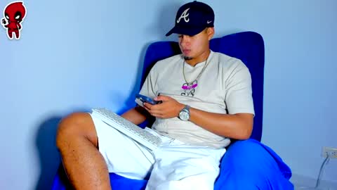 Snapshot of dominick_king chatting on July 7, 4:04 am Dominic online show from July 7, 4:04 am