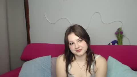 Snapshot of dominikaak chatting on March 21, 8:19 am dominikaak online show from March 21, 8:19 am