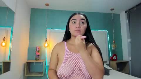 Snapshot of dominikdiaz chatting on July 18, 8:34 pm dominik online show from July 18, 8:34 pm