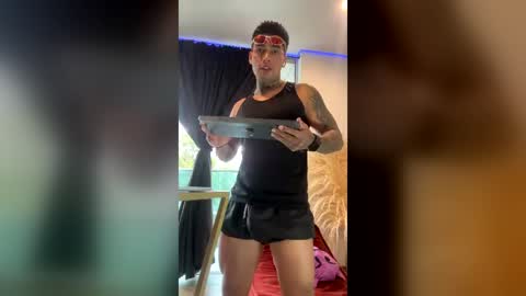 Only fans Ronnie col---InstaRonniecolleman  online show from July 18, 12:09 pm
