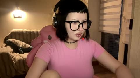 Cati online show from May 5, 2:14 pm