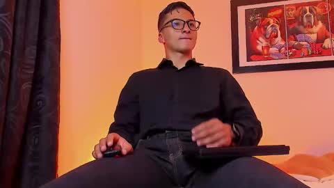 Snapshot of dominus_alpha chatting on March 18, 3:20 am dominus_alpha online show from March 18, 3:20 am