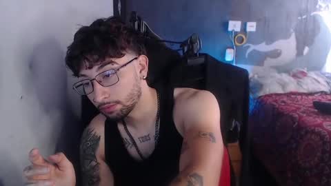 Snapshot of dominus_kane chatting on October 28, 1:36 pm dominus_kane online show from October 28, 1:36 pm