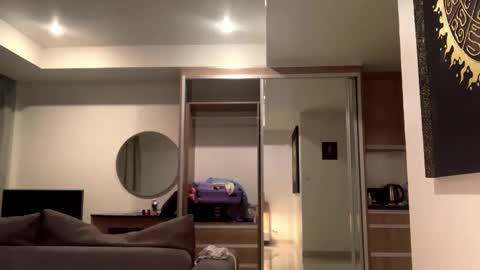 Snapshot of domitilabarrus chatting on March 27, 10:09 pm Kira online show from March 27, 10:09 pm