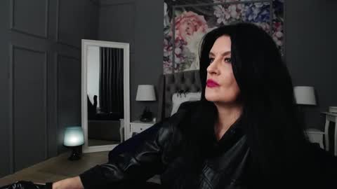 Snapshot of dommelisa chatting on February 3, 8:57 pm Dom Melisa online show from February 3, 8:57 pm