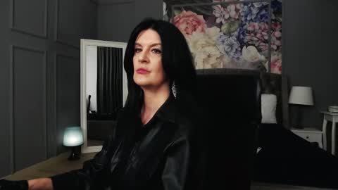 Snapshot of dommelisa chatting on February 22, 4:40 am Dom Melisa online show from February 22, 4:40 am