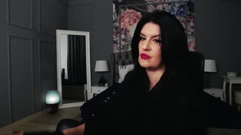 Snapshot of dommelisa chatting on March 6, 9:53 pm Dom Melisa online show from March 6, 9:53 pm
