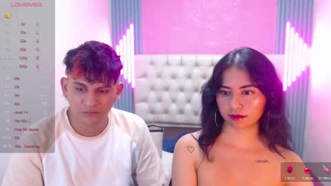 DONA Y CARL online show from December 4, 5:32 pm