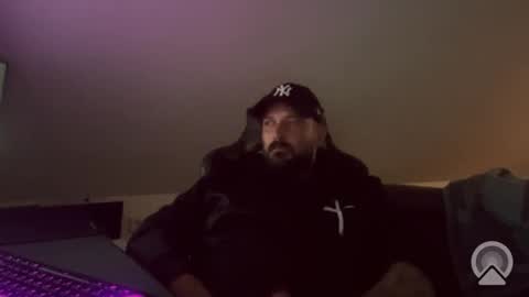 Snapshot of donchriiis chatting on October 16, 12:22 am donchriiis online show from October 16, 12:22 am