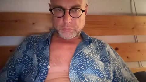 Snapshot of dondadel chatting on August 4, 6:54 pm dondadel online show from August 4, 6:54 pm