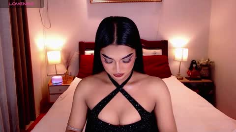 donia_maria online show from December 2, 6:52 am
