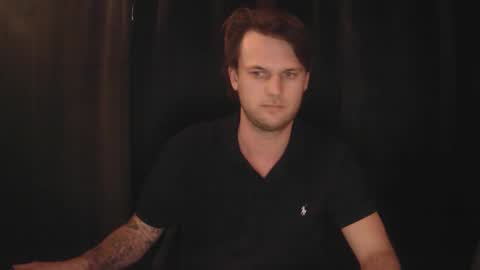 Papi online show from March 18, 7:50 pm