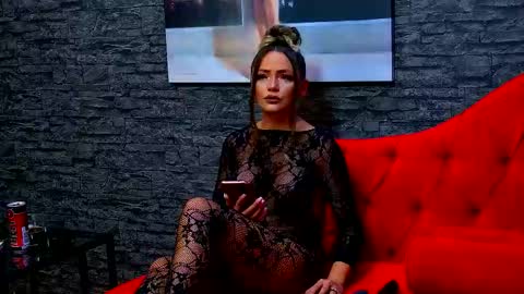 Snapshot of donna_klein chatting on October 13, 6:08 pm Donna online show from October 13, 6:08 pm