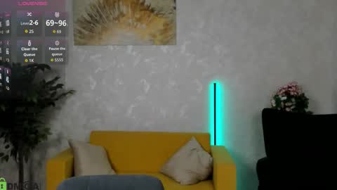 Aura online show from January 13, 3:23 am