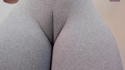 Paula DiazGMT-5 0730 - 1400 online show from November 28, 12:41 pm