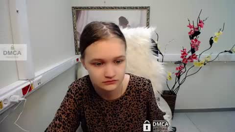 Snapshot of donnasia chatting on June 28, 6:19 am Sia online show from June 28, 6:19 am