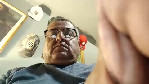 Snapshot of donniewolff66176493 chatting on November 8, 3:18 am donniewolff66176493 online show from November 8, 3:18 am