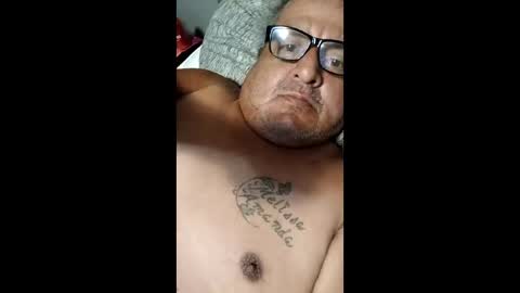 Snapshot of donniewolff66176493 chatting on May 7, 3:06 pm donniewolff66176493 online show from May 7, 3:06 pm