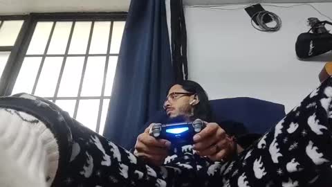 donstark6669 online show from January 1, 9:09 pm