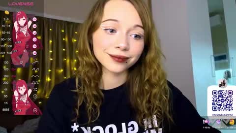 Snapshot of dontoke_ chatting on March 3, 2:39 am Nicole online show from March 3, 2:39 am