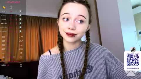 Snapshot of dontoke_ chatting on March 22, 1:03 pm Nicole online show from March 22, 1:03 pm