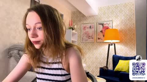 Nicole online show from June 2, 6:21 pm