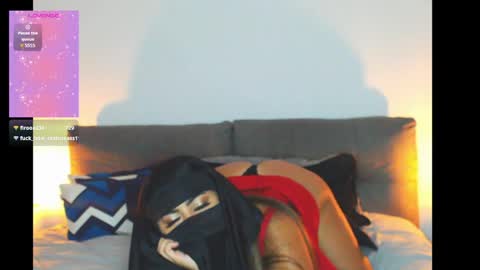 dooubletroouble online show from April 25, 4:37 am