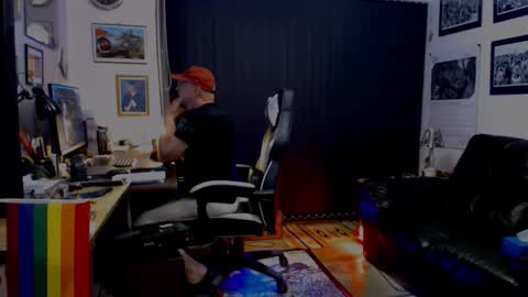 dopeleaf2 online show from September 11, 9:04 pm