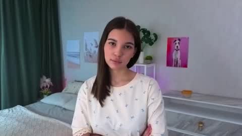 Kiki online show from March 25, 12:49 am