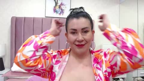 Anny online show from September 12, 1:22 pm