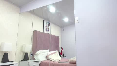 Anny online show from December 22, 12:57 pm