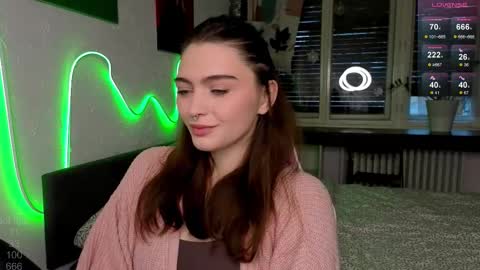 Alice online show from December 5, 6:33 am