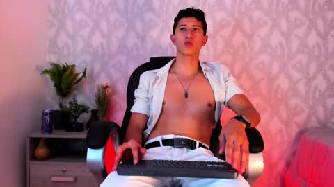 dorian_mystery online show from December 14, 8:02 am