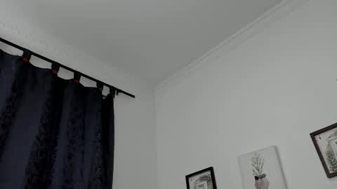 Dorian Fenix online show from December 14, 11:09 pm